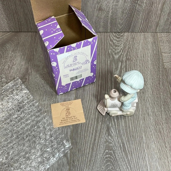 Precious Moments 1992 All Aboard For Birthday Club Fun Birthday Club - Picture 8 of 10